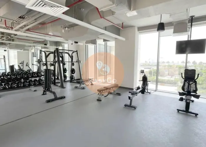 Easygo - Exceptional 2Bdr- Large Terrace-Pool Access