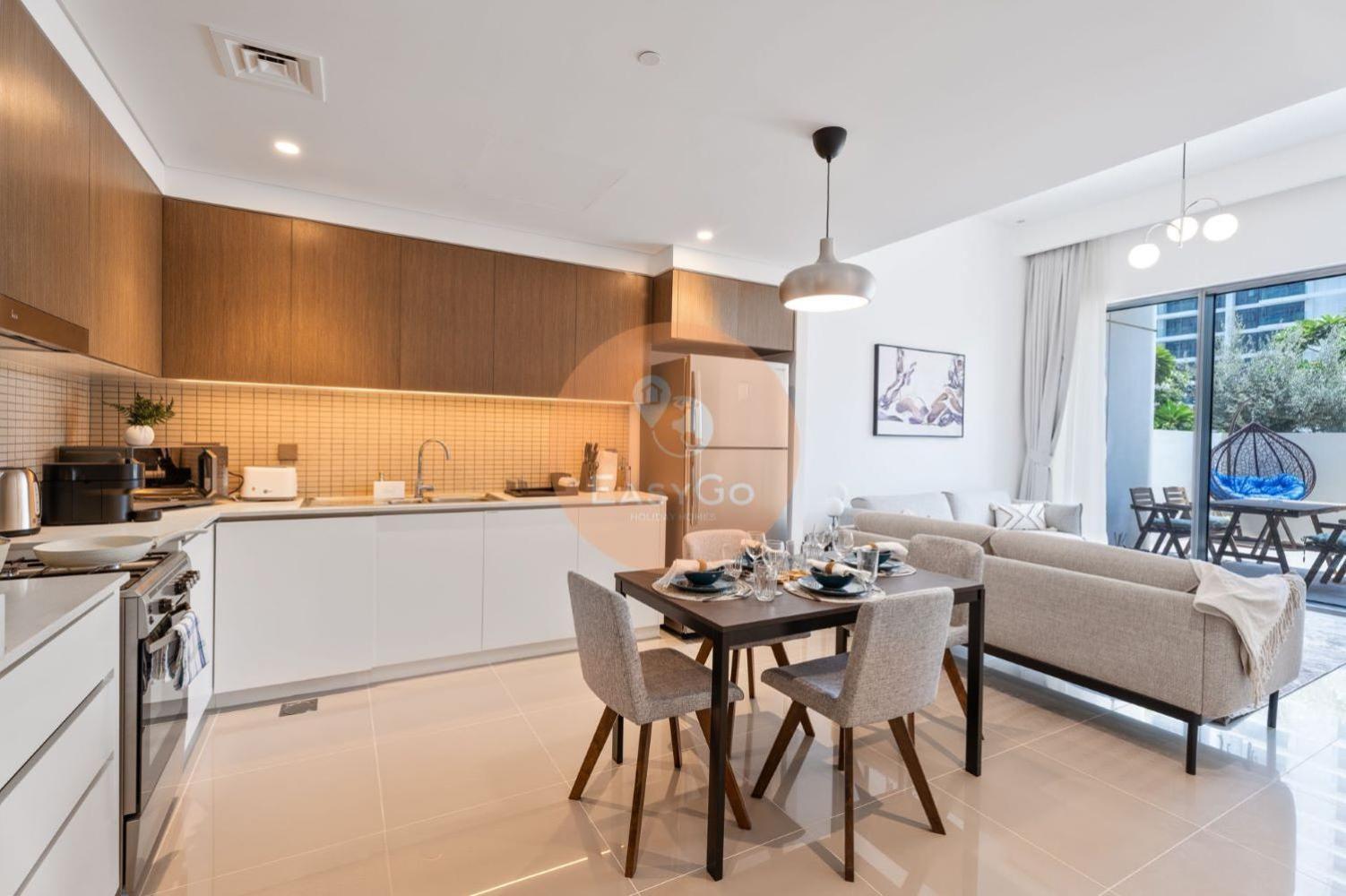 Easygo - Exceptional 2bdr- Large Terrace-pool Access अपार्टमेंट